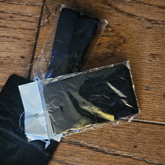 Mirgoo Strapless push up bra - Picture 3 of 3